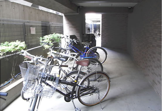 シェハウス はなまち渋谷-駐輪場