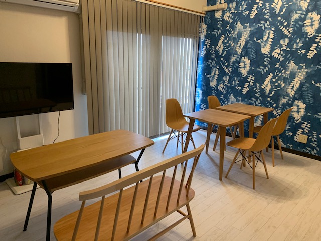 シェアハウス-リビング-琉球畳