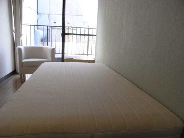 しゃくやくベッド-シェアハウス はなまち 渋谷