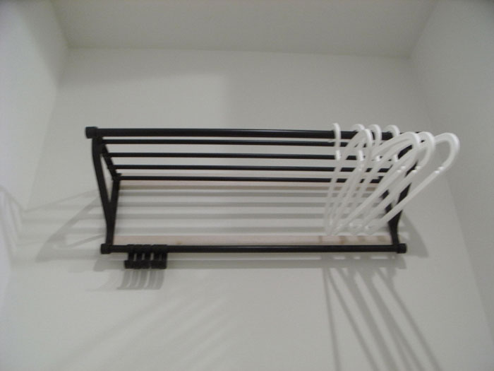 しゃくやくハンガー-シェアハウス はなまち 渋谷